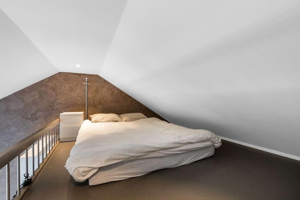 1-Roms Toppleilighet Pa Tangen/Bystranda Apartment Kristiansand Ngoại thất bức ảnh